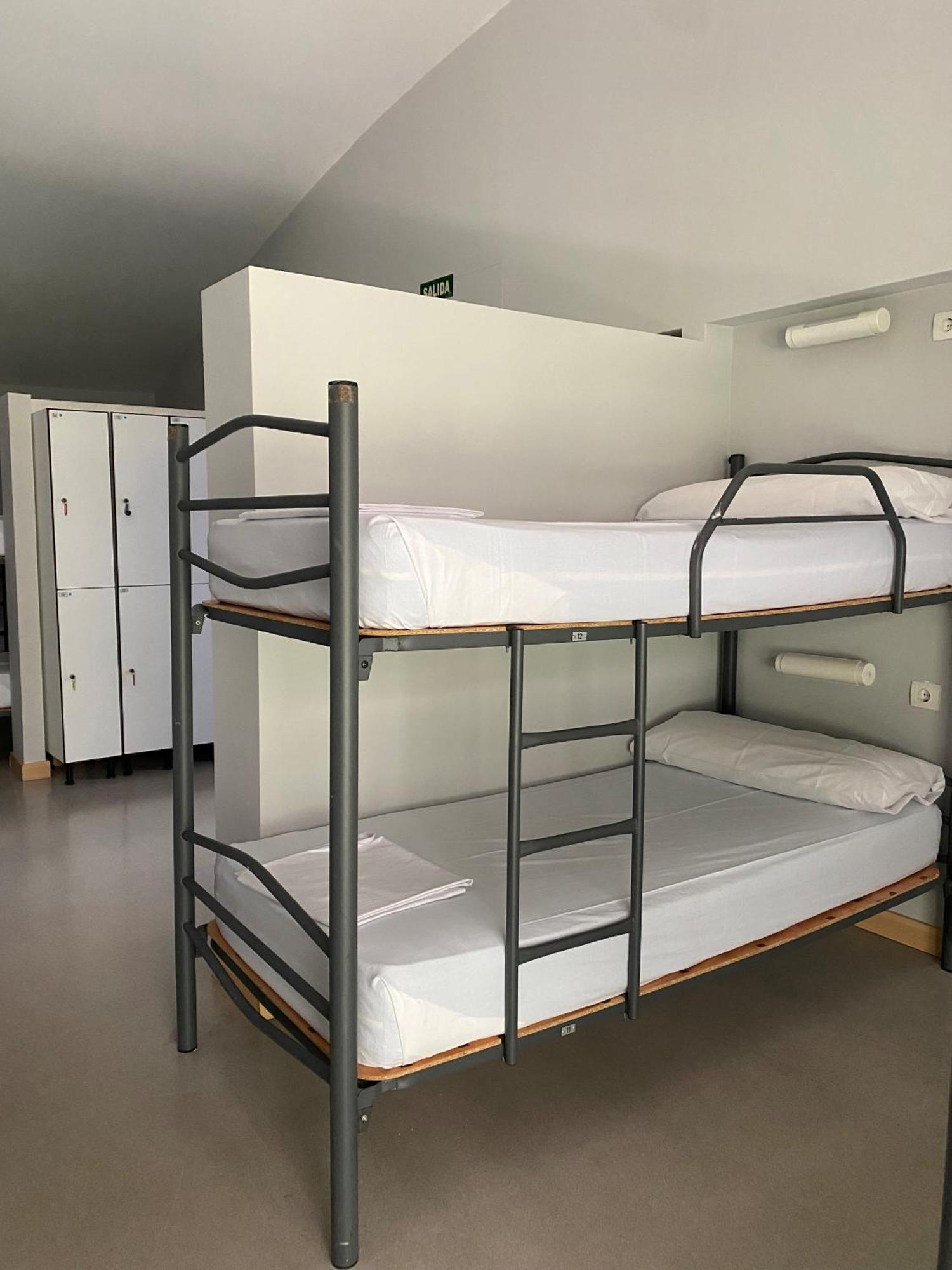 Albergue De Villava Dış mekan fotoğraf
